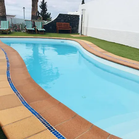 Appartamento Anjomacar B