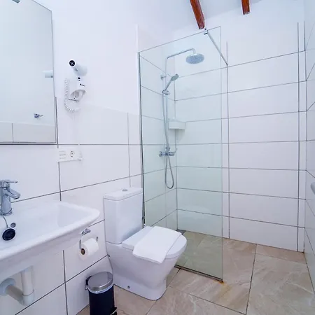 Anjomacar B 아파트 *