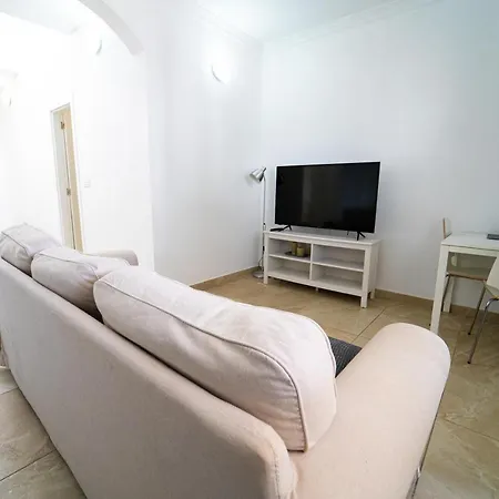 Anjomacar B 테기세