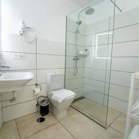 Anjomacar B * 테기세