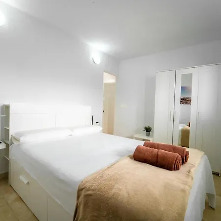 Anjomacar B 아파트